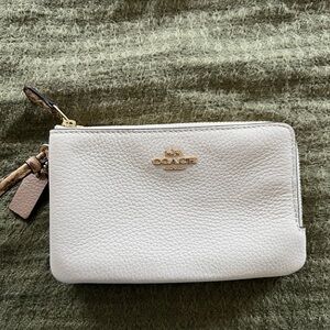 Coach white leather wallet